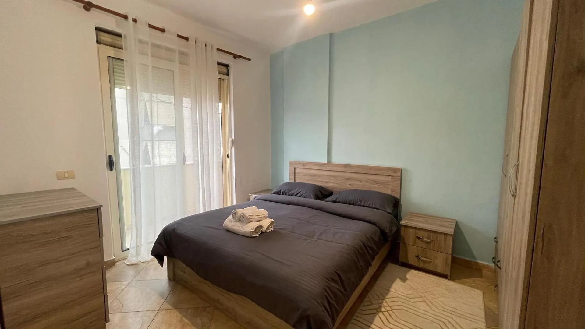Spacious Apartment With Balcony Yzberish 0*,  Albania