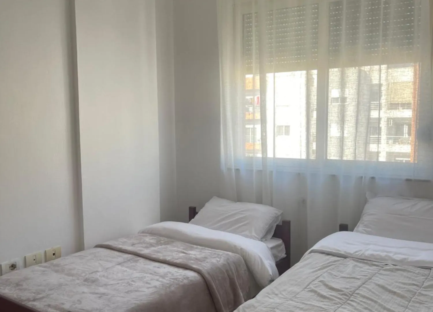 Spacious Apartment With Balcony Yzberish Albania